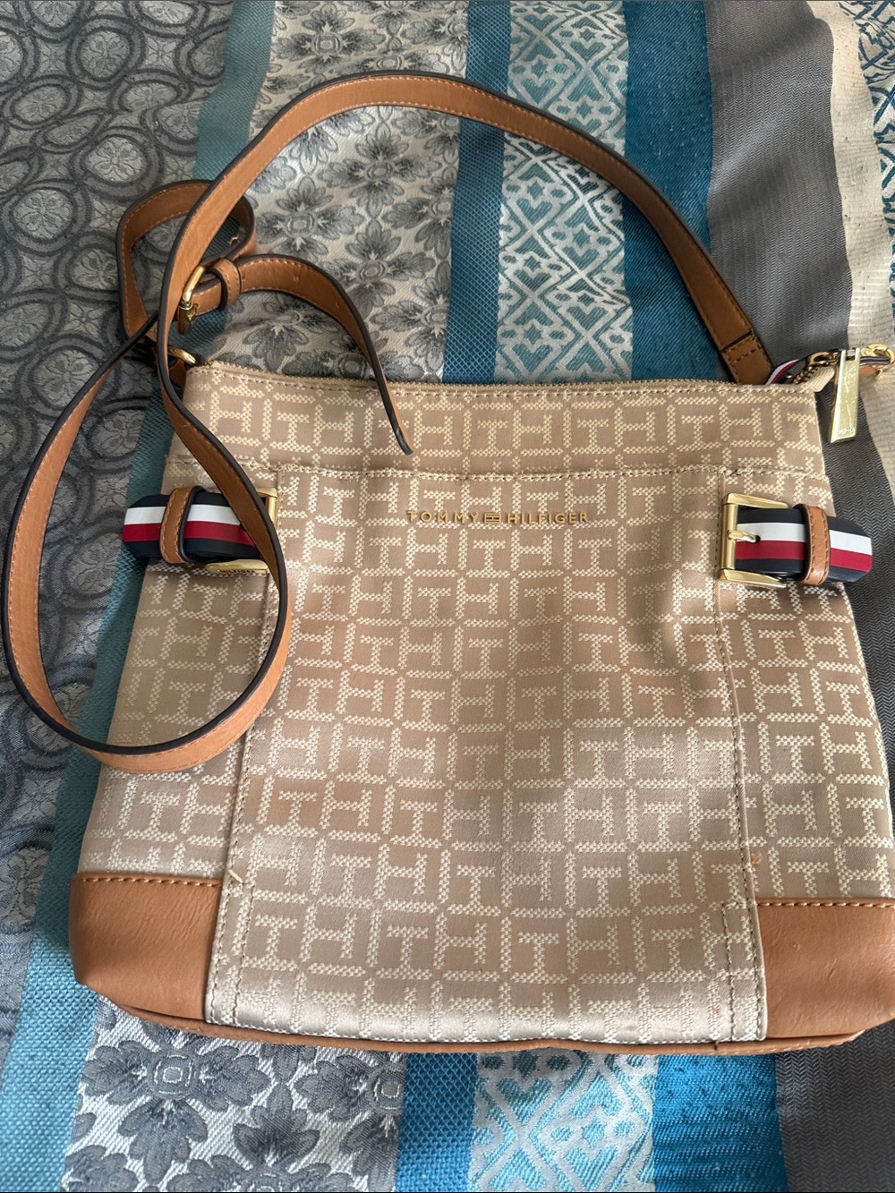 Tommy Hilfiger Beige/Tan Signature Crossbody with Striped Accent